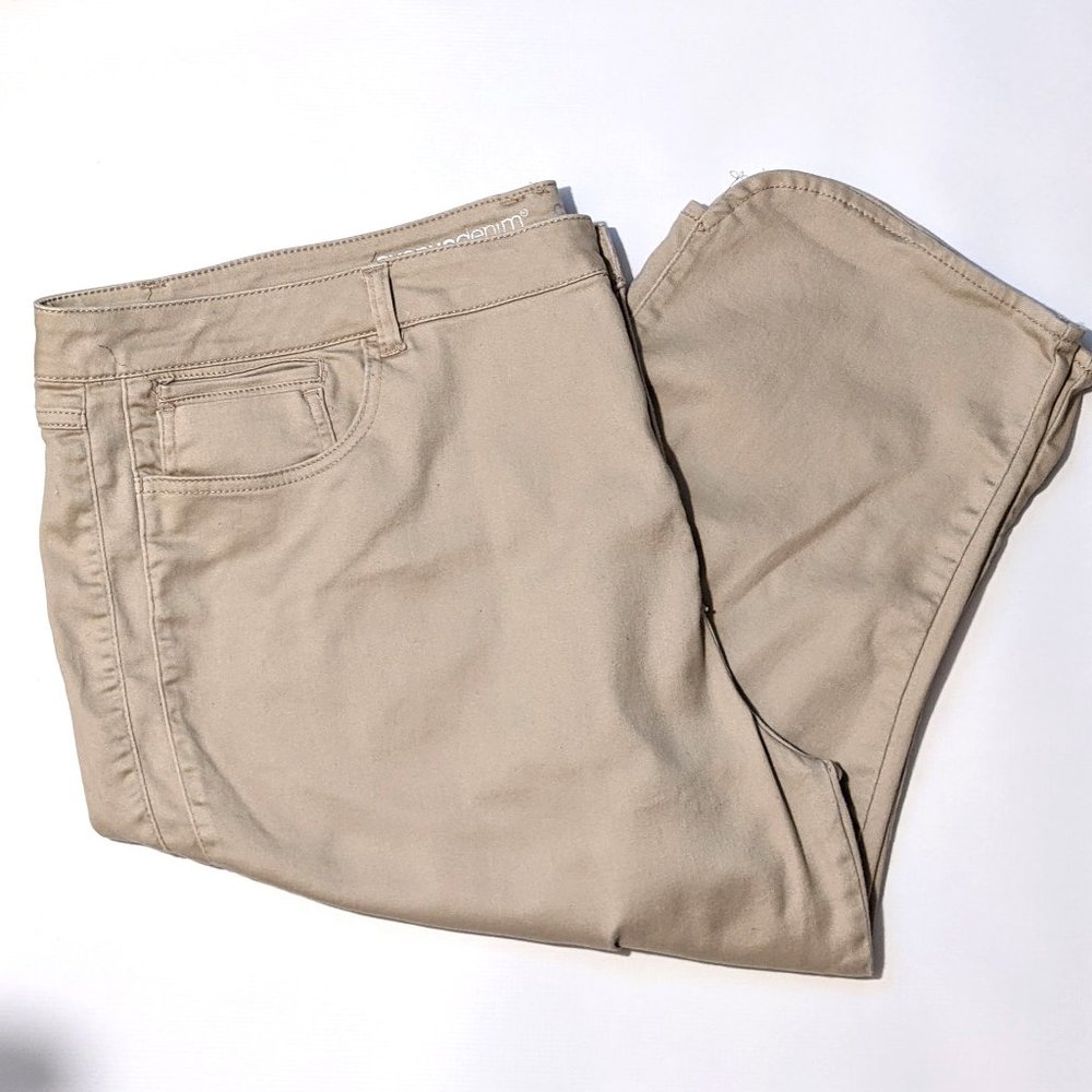 Avenue Denim Khaki Capris - 30 - Plus Size